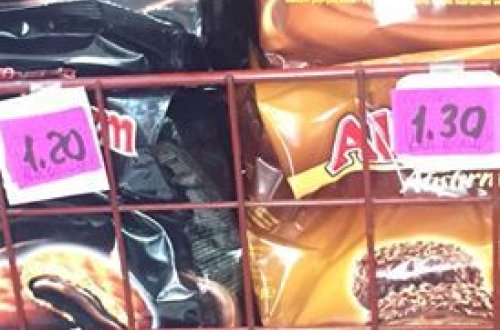 Bu marketdə bütün məhsullar əvvəlki qiymətlə satılır