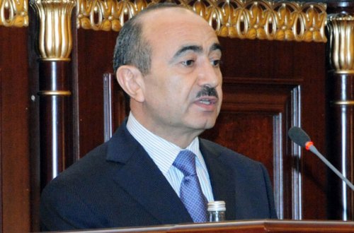 Əli Həsənov : Biz Kristofer Smitin qanun layəsini bir konqresmenin təşəbbüsü kimi qiymətləndiririk