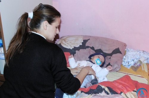 Dövlət kimsəsiz qızlara ev və iş verəcək