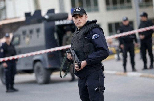Türkiyədə polis məntəqəsinə hücum