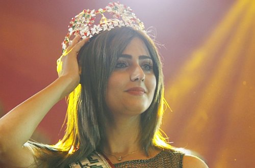 `Ya bizimlə yatacaqsan, ya torpaqda`