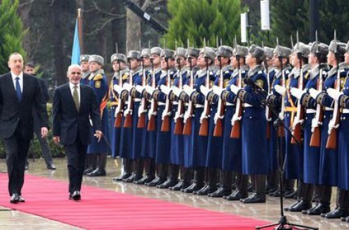 İlham Əliyev Əfqanıstan Prezidenti ilə görüşdə