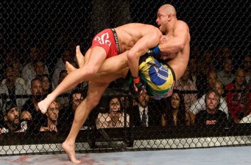 Azərbaycanlılar İranda çempion oldular