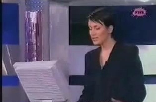 Peyğəmbəri təhqir edən aparıcı canlı yayımda öldü