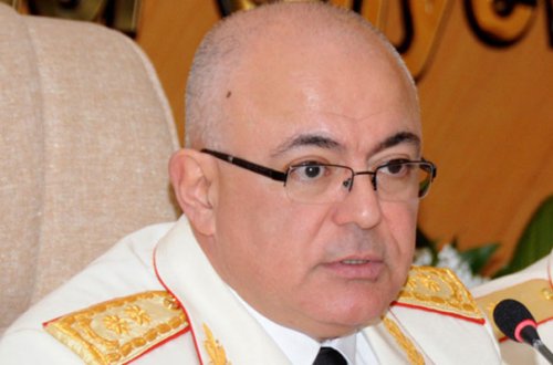 Aydın Əliyev Rusiyaya gedənlərlə gömrükdə görüşdü