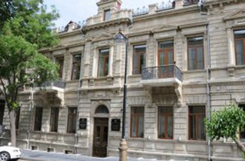 Azərbaycanda 17 dini icma ləğv edilib