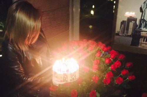 “Sevdiyim şəxsdən ən dəyərli hədiyyəmi aldım”