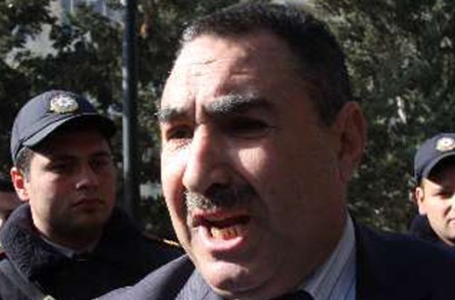 BDU-nun qalmaqallı mühafizə rəisi işdən çıxarıldı