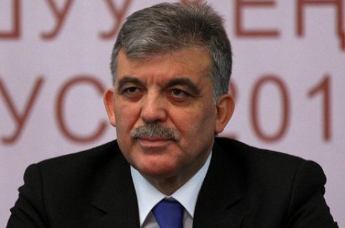 Abdullah Gül İlham Əliyevə başsağlığı verdi