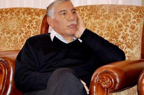 Zəlimxan Yaqub təcili xəstəxanaya yerləşdirildi