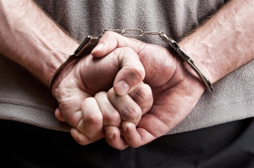 Oğru bacı-qardaş tutuldular