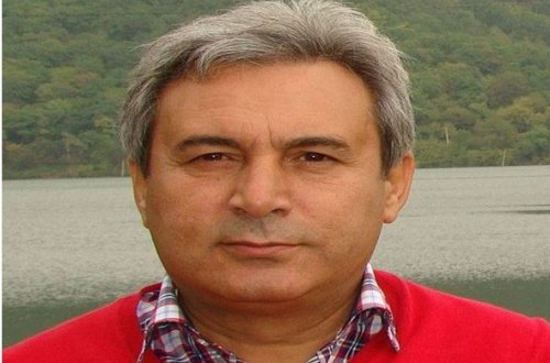 Tanınmış vəkil dünyasını dəyişdi