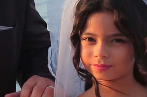 12 yaşlı qız babası yaşda kişi ilə evlənərsə...