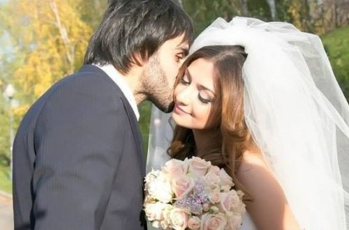 Azərbaycanlı qız erməniyə ərə getdi