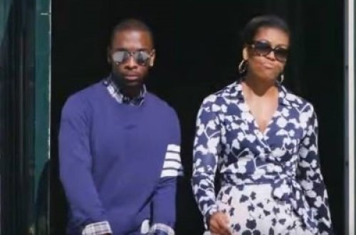 Obamanın xanımı rep oxudu