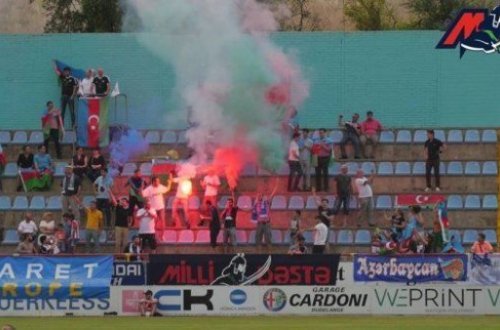 50 azərbaycanlı 10 min fransız azarkeşinə qarşı