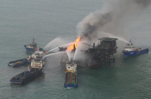 Günəşlidə yanğın davam edir