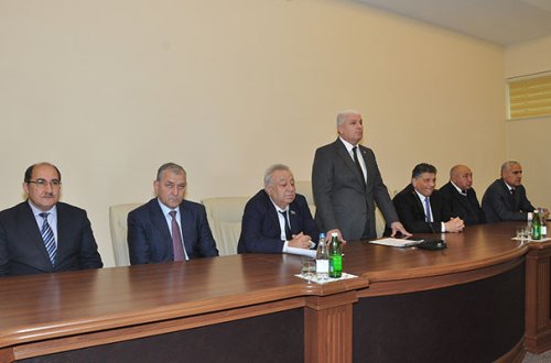 İcra Hakimiyyətində anım mərasimi keçirildi