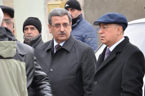 Generallar gəmi kapitanının dəfnində