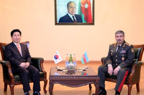 Zakir Həsənov səfirlə görüşdü