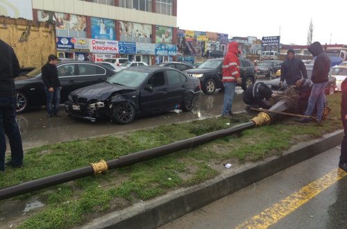 Babək prospektində baş vermiş qəzanın görüntüləri