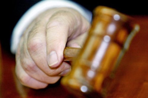 Zığda adam öldürənlərin məhkəməsi başladı