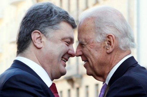 Bayden: Poroşenko ilə arvadımdan çox danışıram