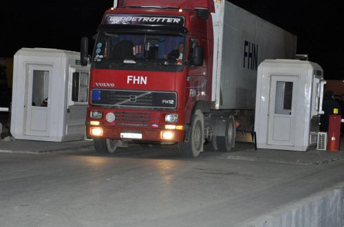 Azərbaycan Qırğızıstana humanitar yardım göndərdi