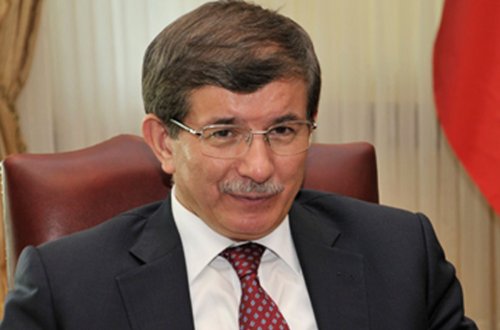 Davudoğlu Putini böhranı danışıqlar yolu ilə həll etməyə çağırıb