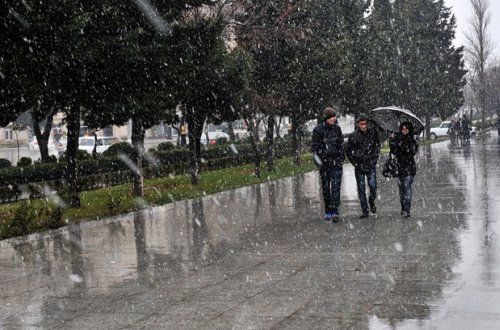 Sabah Bakıda sulu qar yağacaq