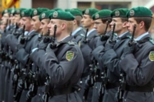 Alman ordusu Suriyaya girir