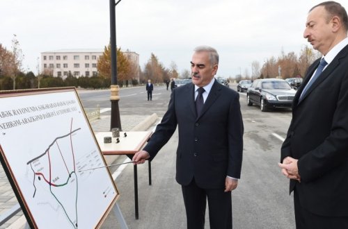 Prezident İlham Əliyev Naxçıvanda avtomobil yolunun açılışında iştirak edib