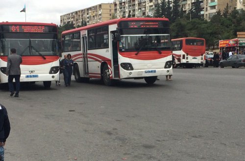 Bakıda iki avtobusun hərəkətində dəyişiklik edildi