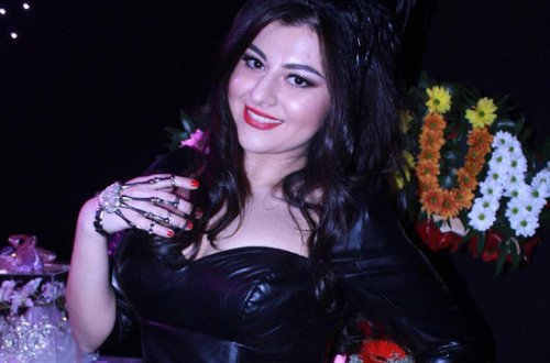 İlqarə Kazımova Çeliklə eyni səhnədə ...