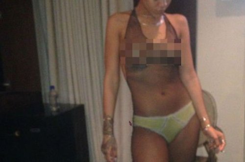 Azərbaycanı internetsiz qoyan otaqdan ilk görüntülər