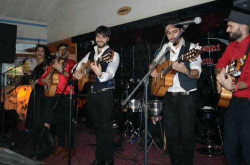 Çingiz Mustafayev & Palmas konsert verdi