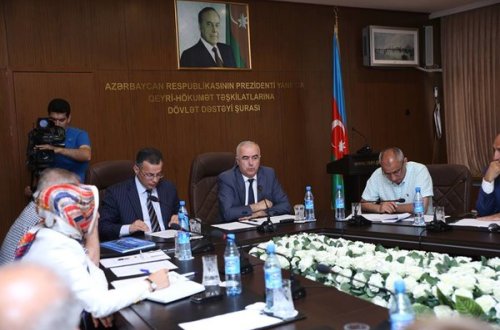QHT Şurasında milli iqtisadiyyatın “strateji yol xəritəsi” müzakirə edildi
