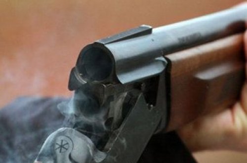 Zaqatala sakini tüfənglə yoldaşını yaraladıqdan sonra özünü bıçaqlayaraq öldürüb