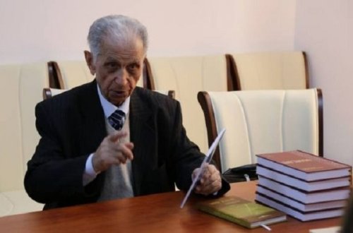 Tanınmış jurnalist xəstəxanaya yerləşdirilib