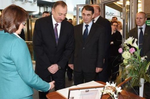 İlham Əliyev Belarus Dövlət Böyük Vətən Müharibəsi Tarixi Muzeyində