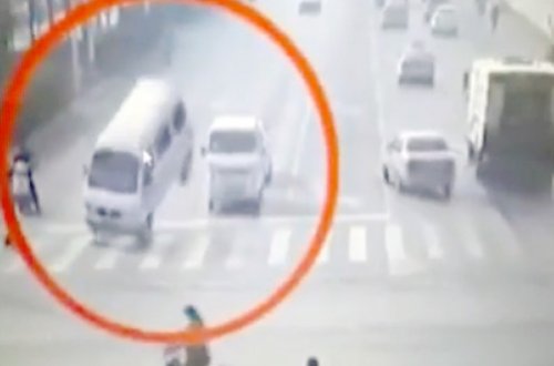 Rusiya vətəndaşları bombaladı