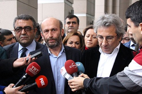 Can Dündar həbs olundu