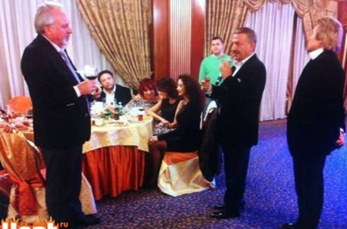 AST Telmanın xalq artistinə verdiyi villa əlindən alındı