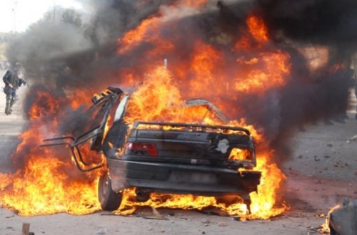 Yol polisi rəisi sürücünü şəxsi maşını ilə qovdu, maşını yandırdı