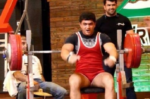 Azərbaycanın üç qat dünya çempionu öldü