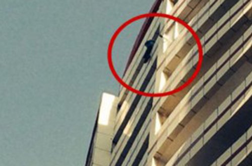 Bakıda qız özünü 19-cu mərtəbədən atdı