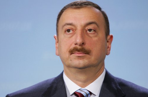 İlham Əliyev Tehrana dəvət edilib