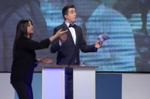 Xəyalə Və Fərda arasında qalmaqal