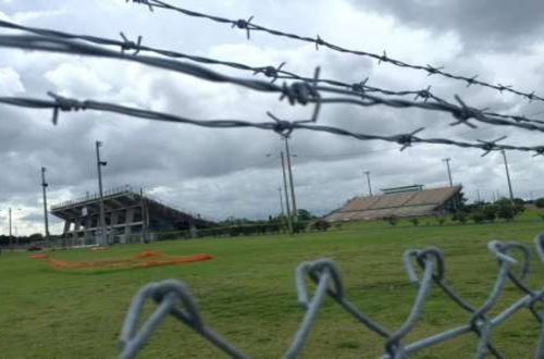 Mayamidə futbol oyununda atışma