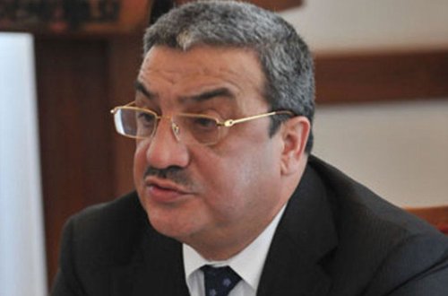 Rüstəm Usubov Şirvana getdi